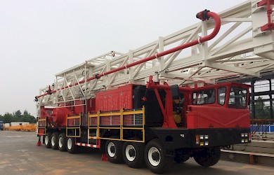 4000m (1000hp) truck-mounted drilling rig (side view)